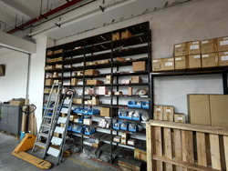 Tat Ann Building (D20), Warehouse #525739281